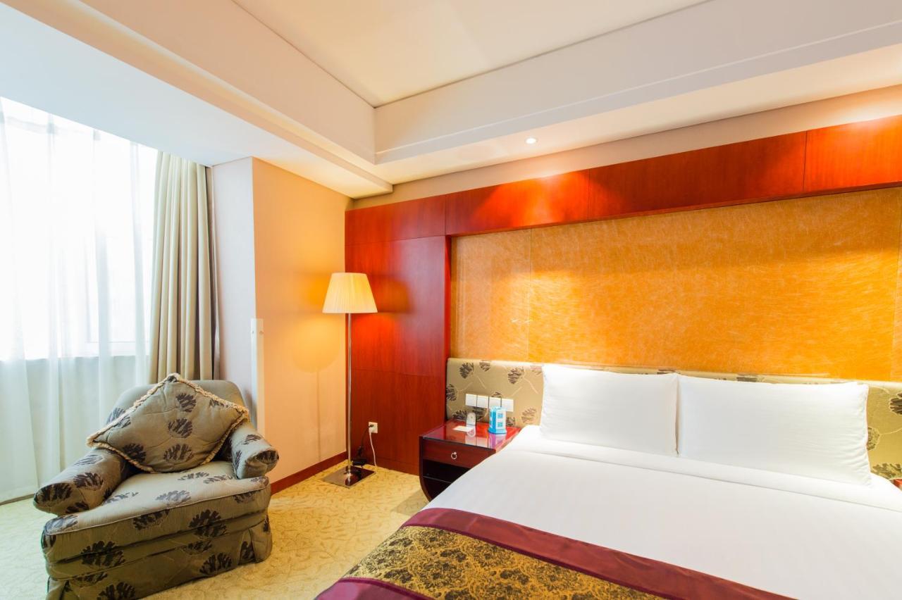Changchun Hualida Hotel Esterno foto
