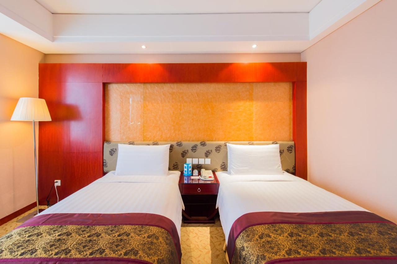 Changchun Hualida Hotel Esterno foto