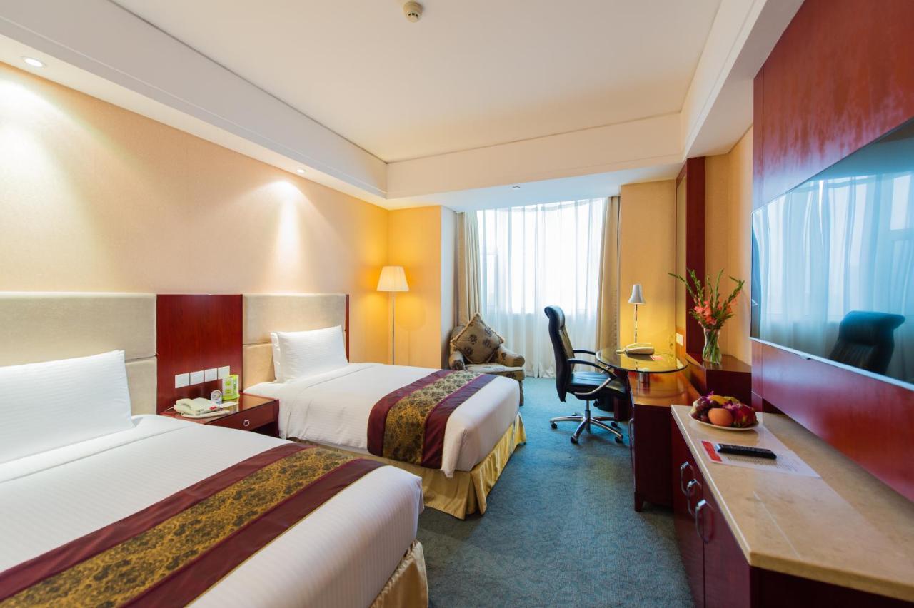 Changchun Hualida Hotel Esterno foto
