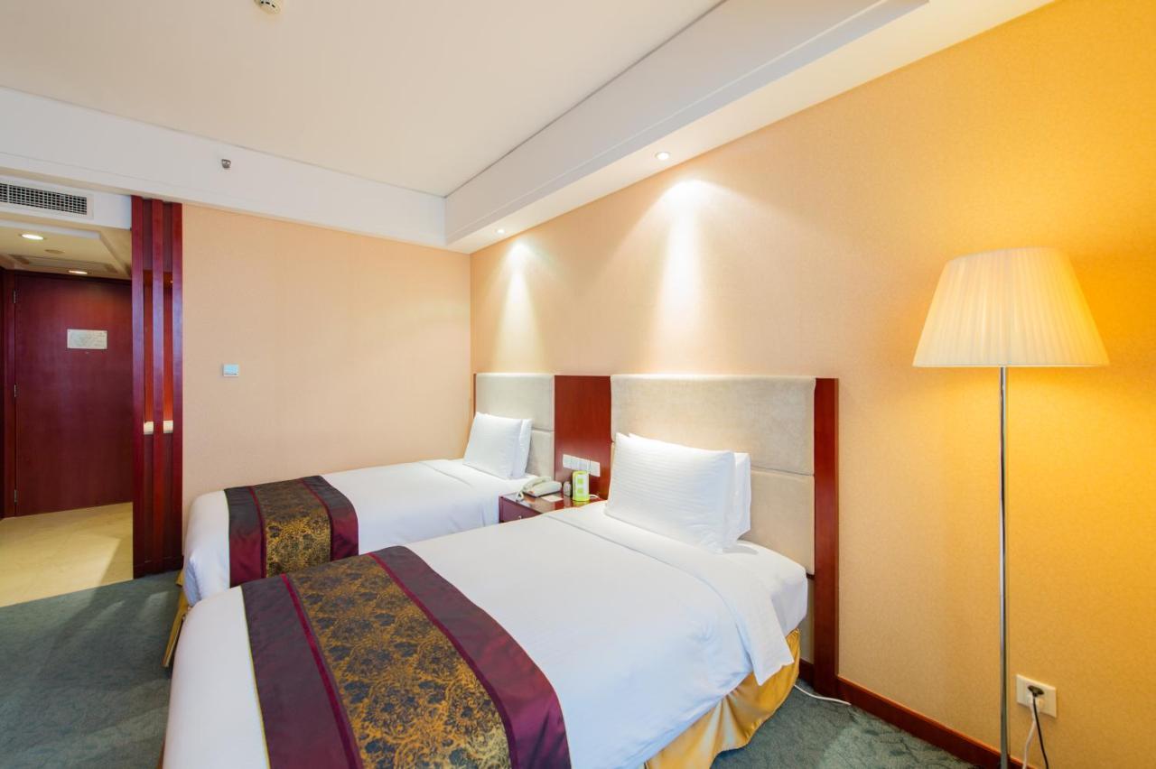 Changchun Hualida Hotel Esterno foto