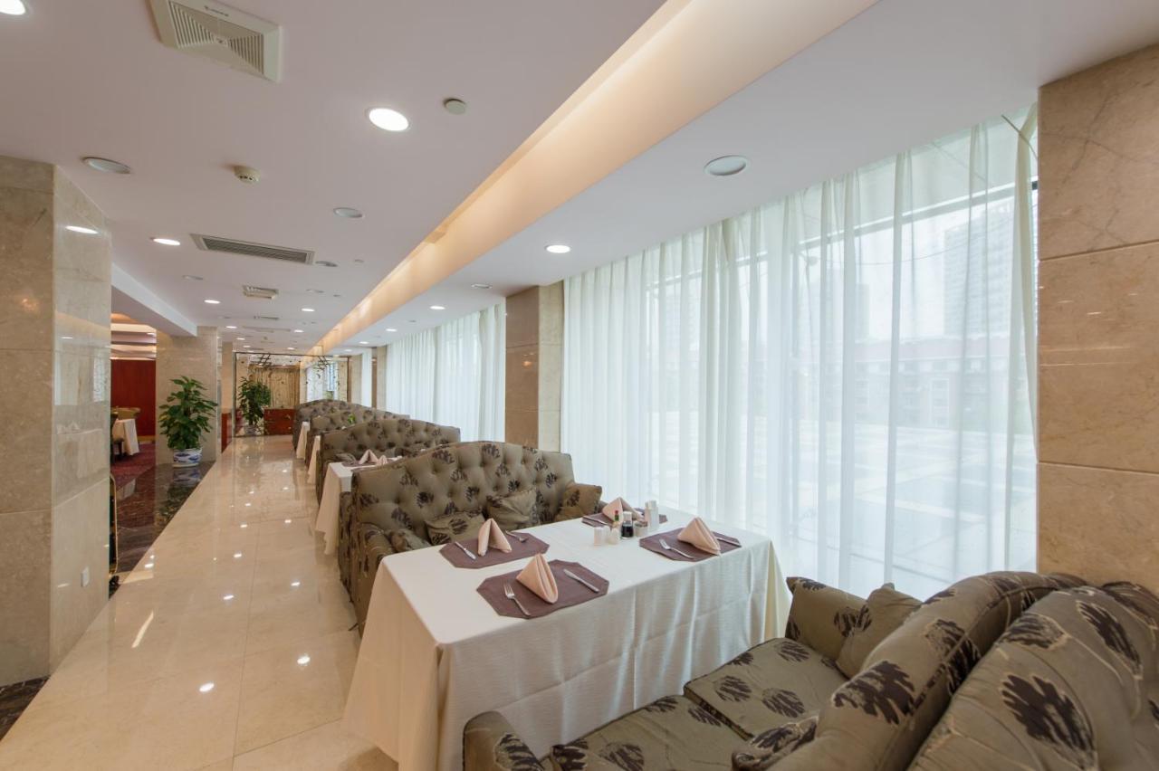 Changchun Hualida Hotel Esterno foto